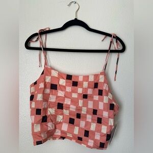 O’Neill pink and black tank top